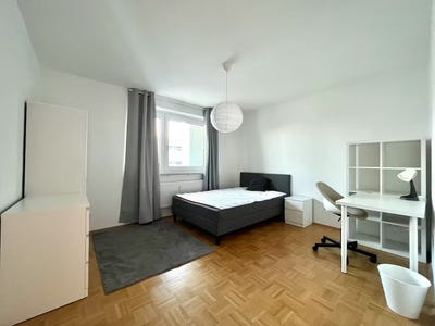 /international/de/keferloherstrasse-munich-bavaria-310102479897/