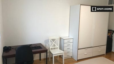 /international/de/cologne-north-rhine-westphalia-310108563412/