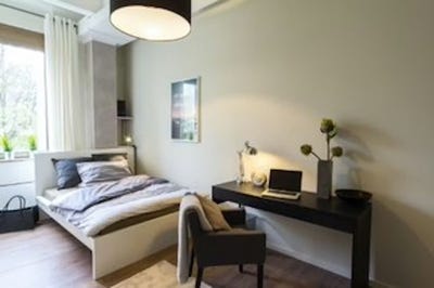 /international/de/fritz-erler-strasse-munich-bavaria-310105965179/