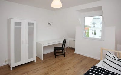 /international/de/rheinstrasse-berlin-berlin-310098920398/?lang=zh-cn