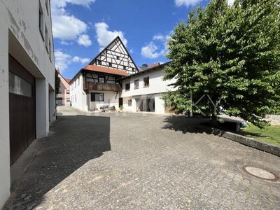 /international/de/greding-bavaria-310101414221/
