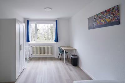 /international/de/kolner-landstrasse-dusseldorf-north-rhine-westphalia-310108318881/