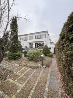 /international/de/telramundstrasse-munich-bavaria-310106395948/