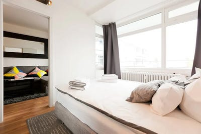 /international/de/bismarckstrasse-berlin-berlin-310099256418/
