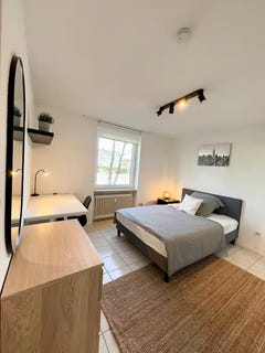 /international/de/von-stauffenberg-strasse-unterhaching-bavaria-310106134569/