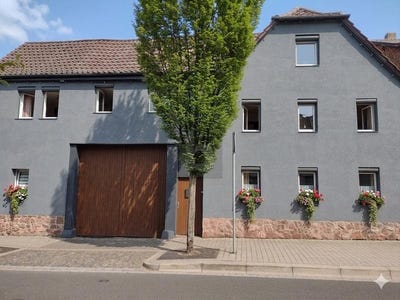 /international/de/grossostheim-bavaria-310108481124/
