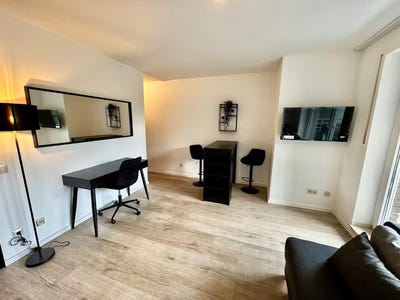 /international/de/bonner-strasse-dusseldorf-north-rhine-westphalia-310099221833/