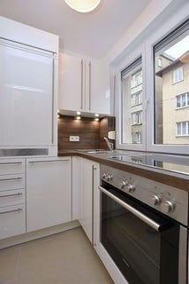/international/de/nikolausstrasse-3-stuttgart-baden-wurttemberg-120089938775/