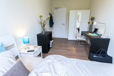 /international/de/fritz-erler-strasse-munich-bavaria-310107323280/