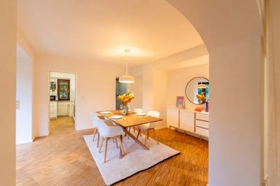 /international/de/schillerstrasse-esslingen-baden-wurttemberg-310100437718/