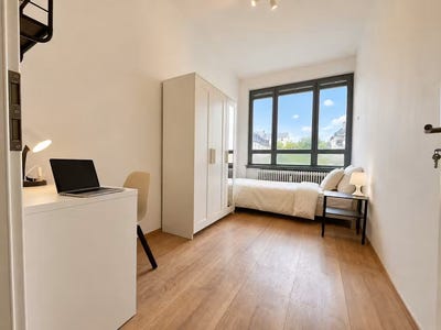 /international/de/geleitsstrasse-offenbach-hesse-310108969537/
