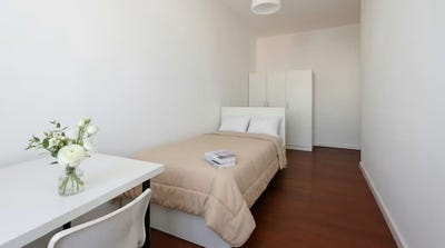 /international/de/heinrich-roller-strasse-berlin-berlin-310109175374/