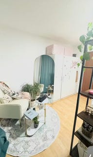 /international/de/vogelsangstrasse-stuttgart-baden-wurttemberg-310106426656/