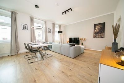 /international/de/further-strasse-95-neuss-north-rhine-westphalia-120088680892/
