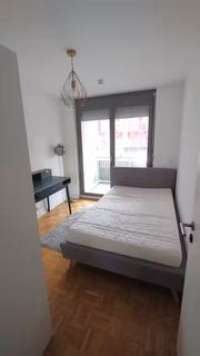 /international/de/felsennelkenanger-munich-bavaria-310108482032/
