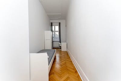 /international/de/hermannstrasse-berlin-berlin-310108645104/