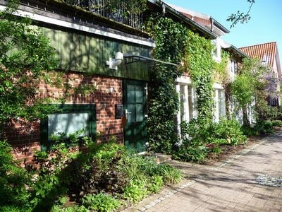 /international/de/hohen-19-jork-lower-saxony-120088684190/
