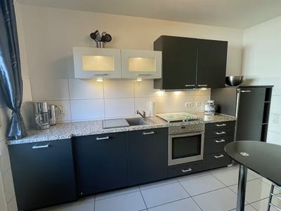 /international/de/lichtenbroicher-weg-dusseldorf-north-rhine-westphalia-310093846194/