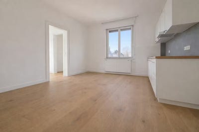 /international/de/schillerstrasse-esslingen-baden-wurttemberg-310107321199/
