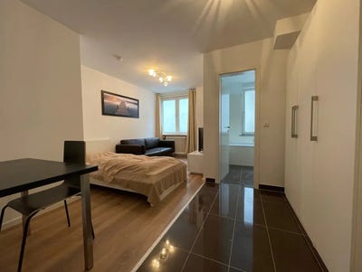 /international/de/holzhausenstrasse-frankfurt-am-main-hesse-310101442550/
