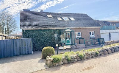 /international/de/kutenholz-lower-saxony-310108480858/