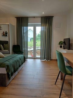 /international/de/hofberg-35-reisbach-bavaria-310098765367/