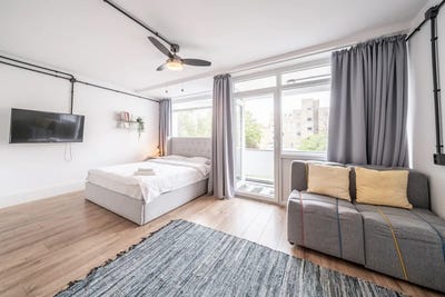 /international/de/leibnizstrasse-berlin-berlin-310100294125/