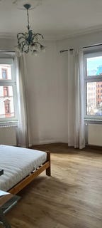 /international/de/esslinger-strasse-frankfurt-am-main-hesse-310093931328/
