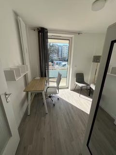 /international/de/bremer-strasse-eschborn-hesse-310098555755/