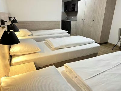 /international/de/grunwalder-weg-unterhaching-bavaria-310097961842/