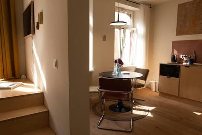 /international/de/merseburger-strasse-leipzig-saxony-310096772092/