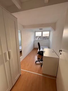 /international/de/sommersstrasse-dusseldorf-north-rhine-westphalia-310108307177/