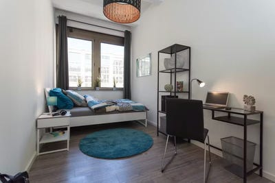 /international/de/fritz-erler-strasse-munich-bavaria-310107324491/