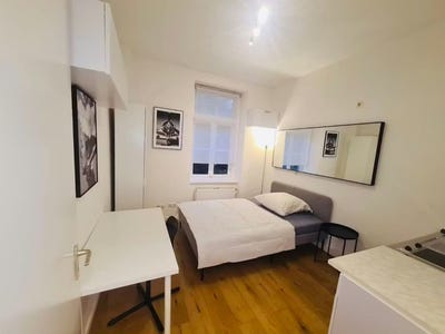 /international/de/schleissheimer-strasse-munich-bavaria-310107470424/