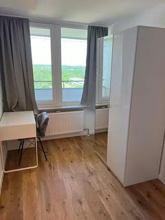/international/de/hans-bockler-strasse-munich-bavaria-310105651245/