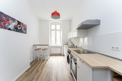 /international/de/bornholmer-strasse-berlin-berlin-310108670871/