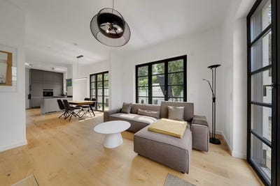 /international/de/freystadter-weg-berlin-brandenburg-310108589389/