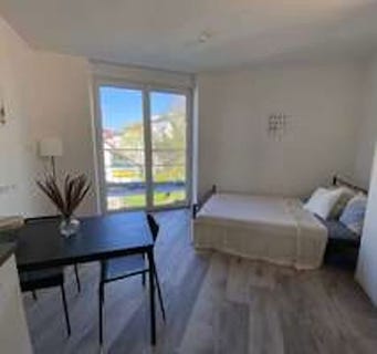 /international/de/neckarstrasse-stuttgart-baden-wurttemberg-310109076182/