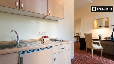 /international/de/frankfurt-hesse-120085196376/
