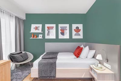 /international/de/clarita-bernhard-strasse-munich-bavaria-310106429318/