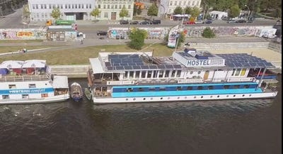 /international/de/muhlenstrasse-berlin-berlin-310093841455/