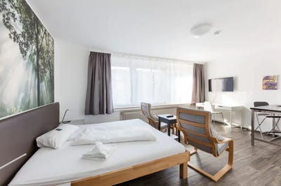 /international/de/lichtenbroicher-weg-dusseldorf-north-rhine-westphalia-310101326596/