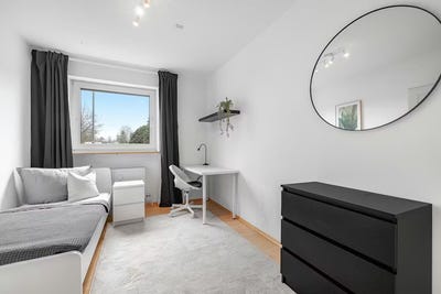 /international/de/tessiner-strasse-munich-bavaria-310098552365/