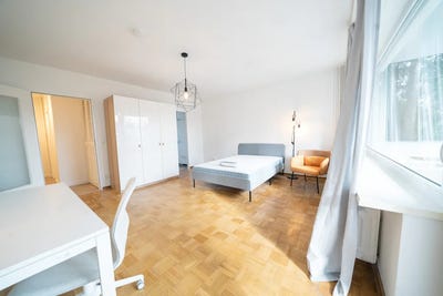 /international/de/bremer-strasse-berlin-berlin-310098638121/?lang=en