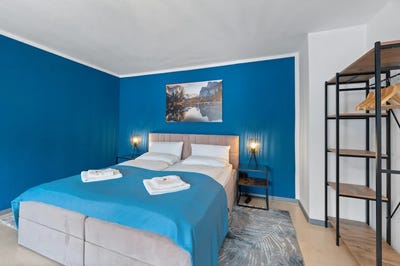 /international/de/am-kronenhof-esslingen-baden-wurttemberg-310100137125/
