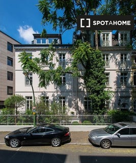 /international/de/frankfurt-hesse-120085188897/