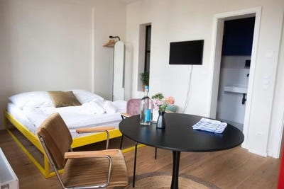 /international/de/merseburger-strasse-leipzig-saxony-310096772585/