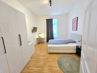 /international/de/uhlandstrasse-frankfurt-am-main-hesse-310101844034/