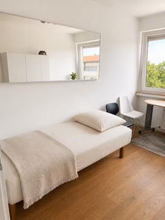 /international/de/heidenheimer-strasse-garching-bei-munchen-bavaria-310108894953/
