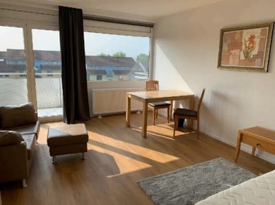 /international/de/langer-weg-eschborn-hesse-310093828631/